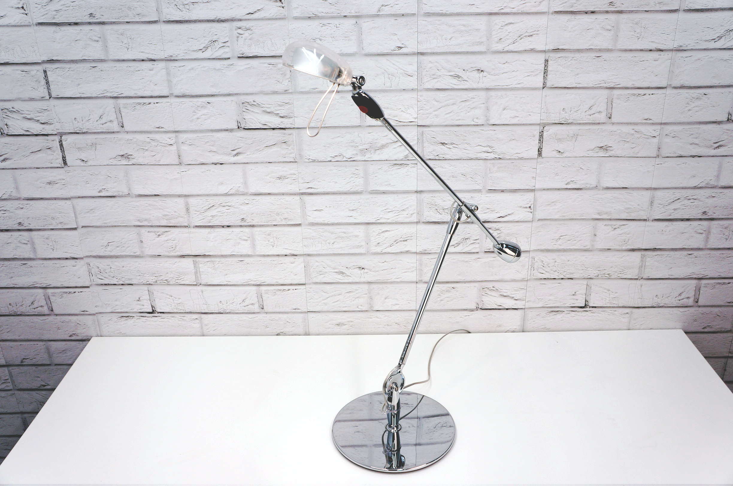 Galileo Oy Desk Lamp Office Resale