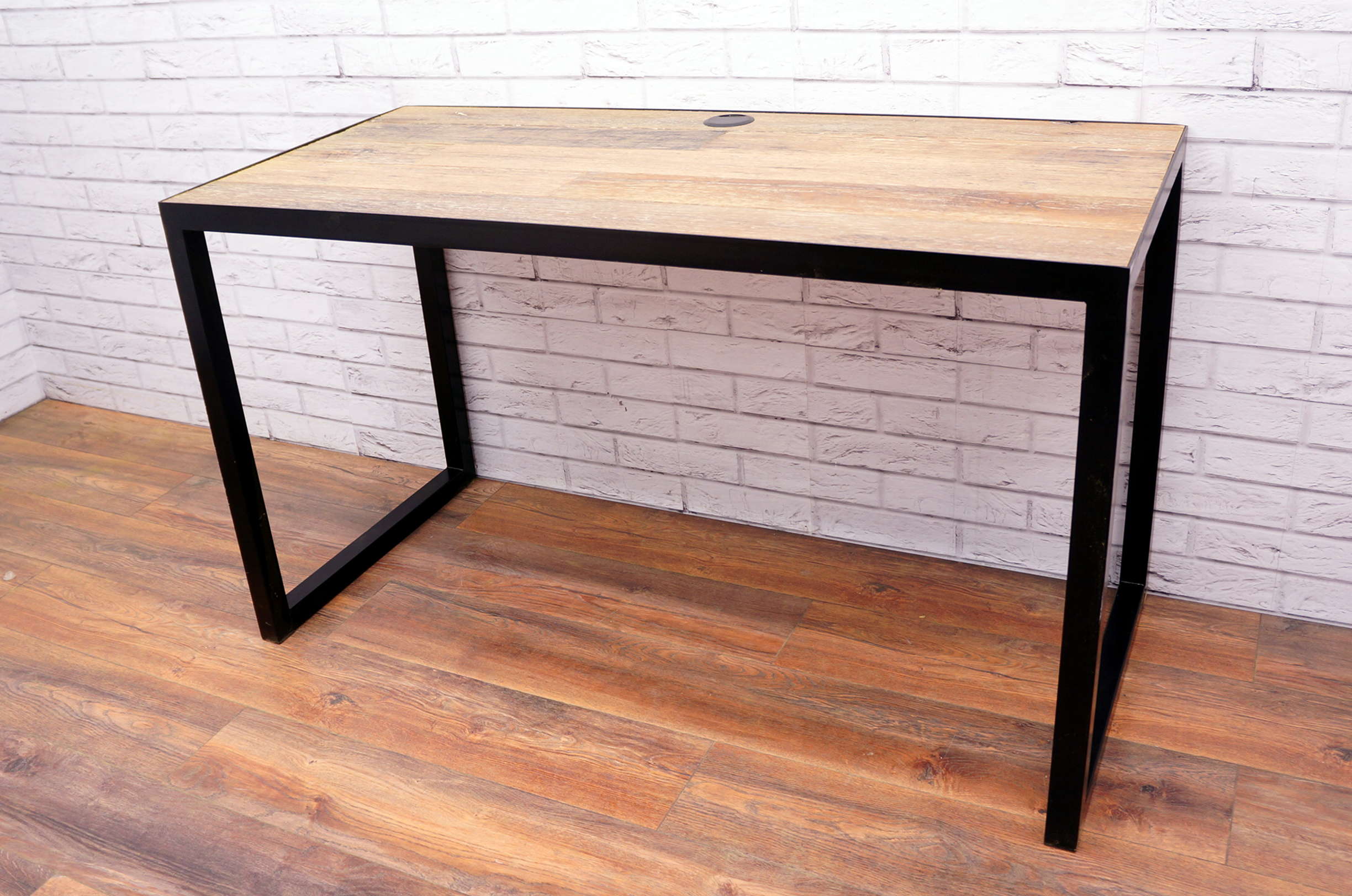 1300mm Single Desk In Rustic Wood Black Office Resale