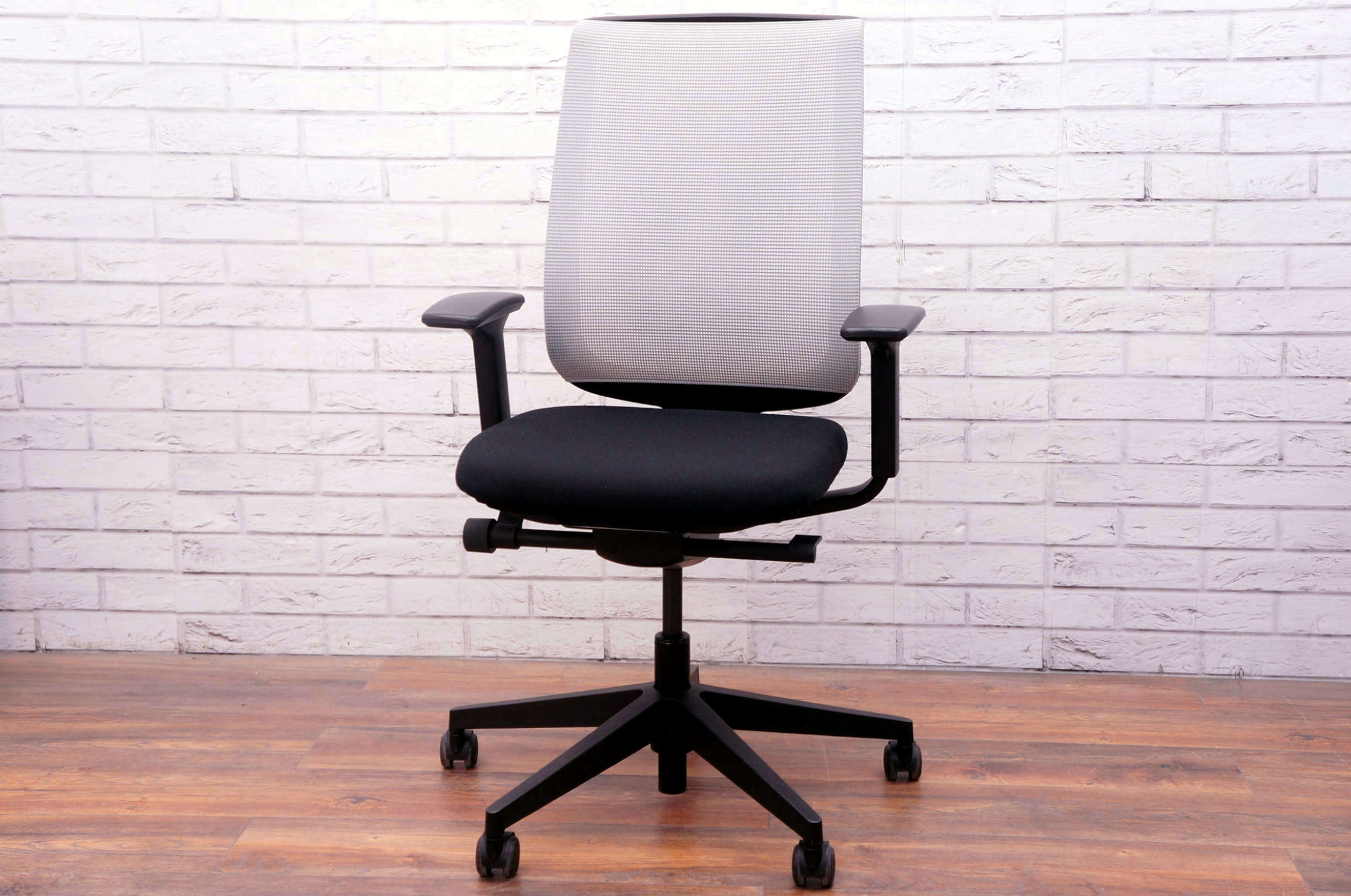 83 Office Steelcase reply chair uk for Office Wallpaper