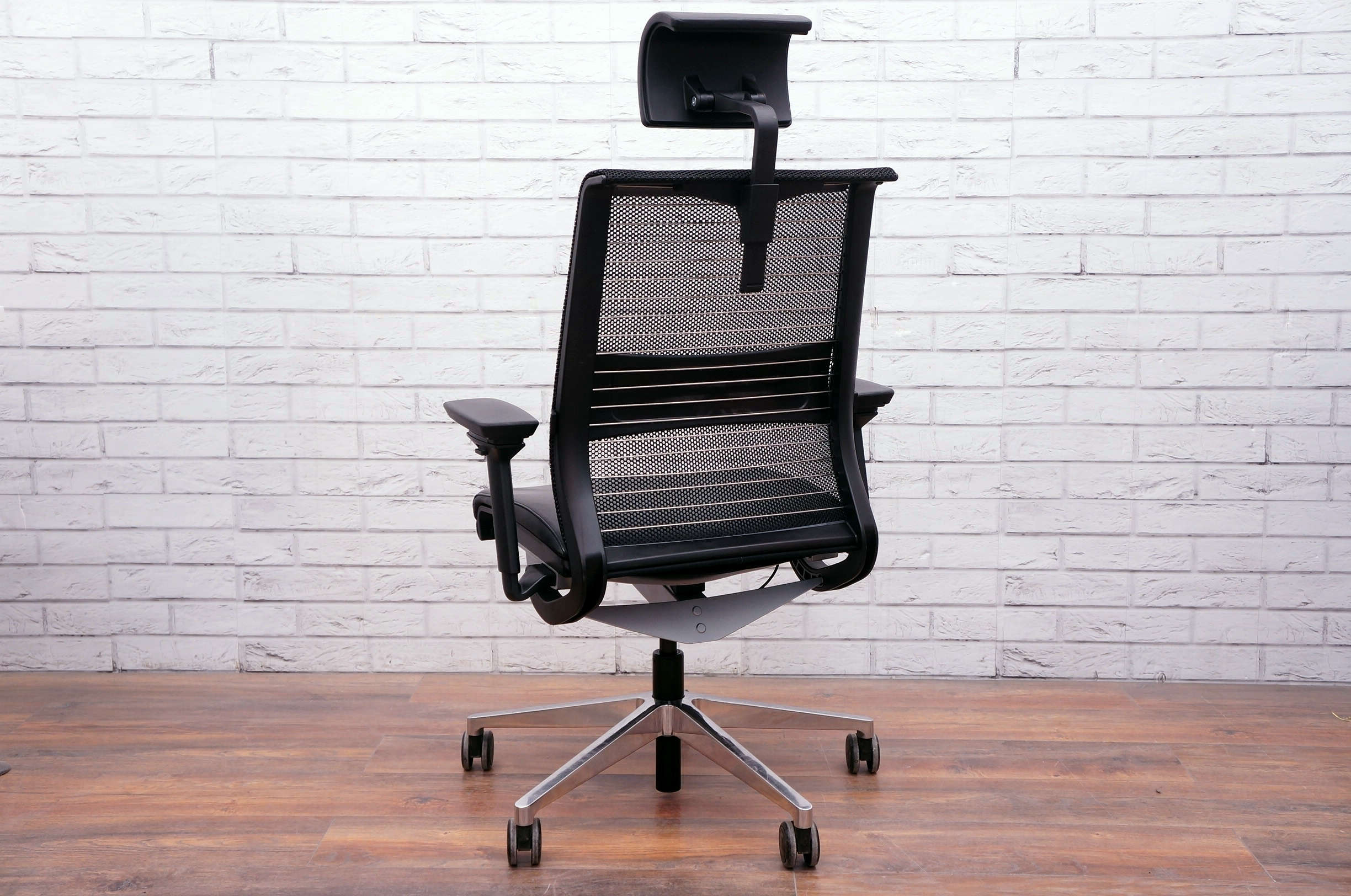 Steelcase Think Executive Task Chair With Headrest In Black Office Resale