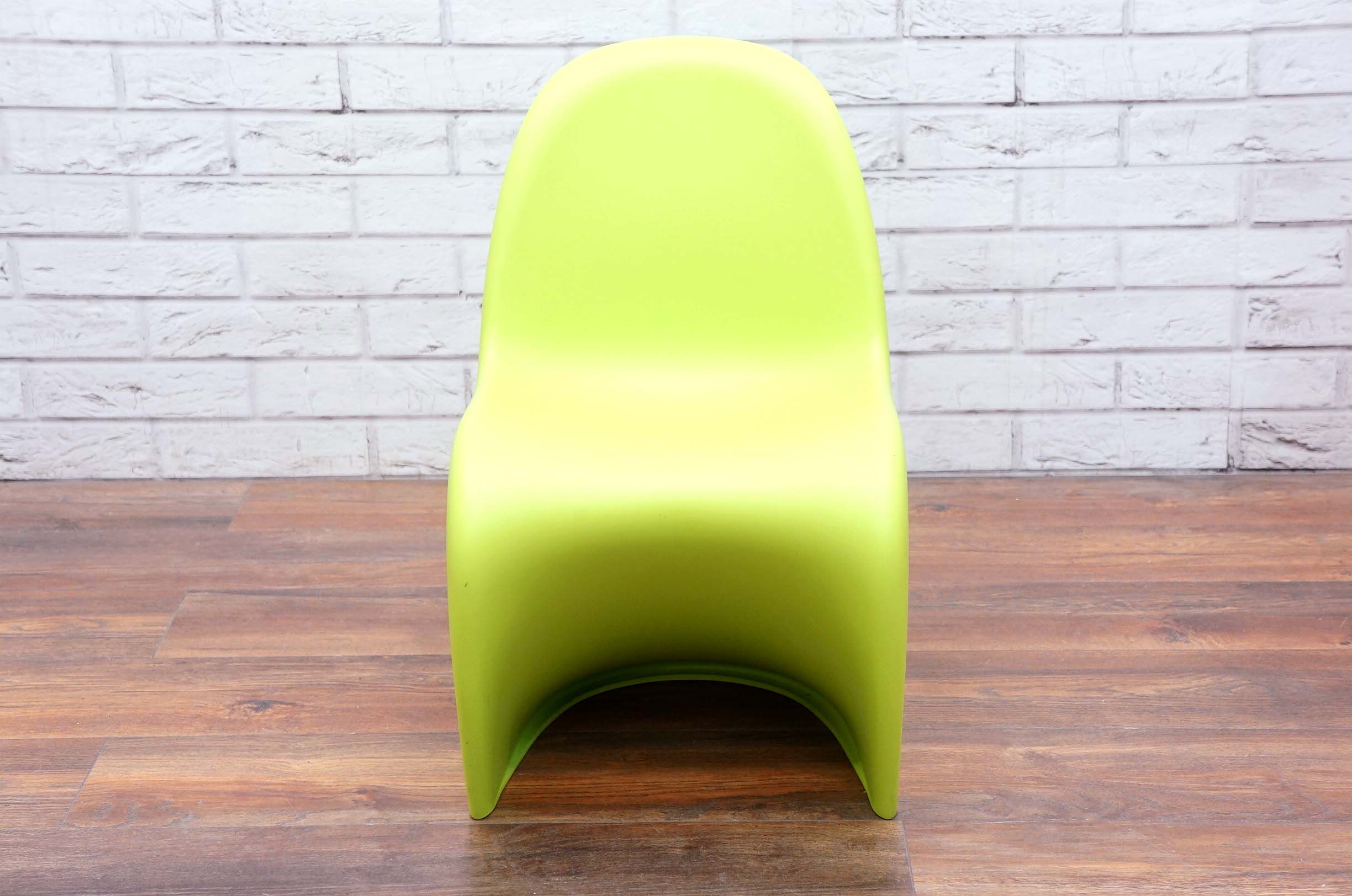 panton chair lime